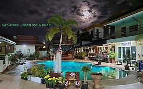 Baan Sabaijai Resort